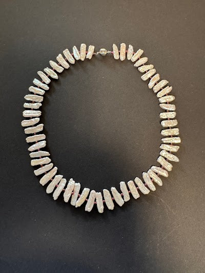 White stick pearl and garnet necklace