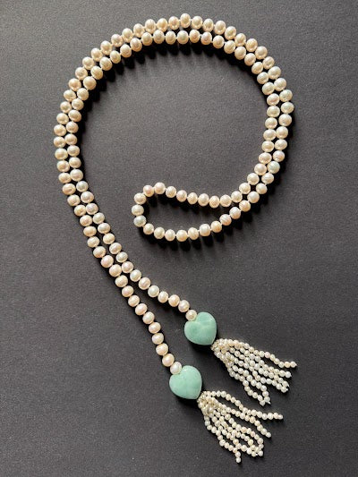White pearl and heart-shaped jade lariat necklace
