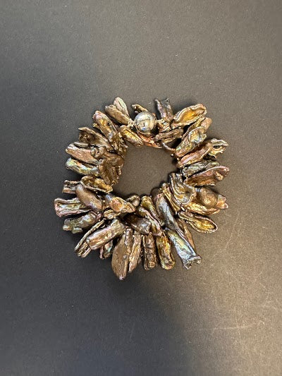 Double-stranded mink-hued stick pearl bracelet