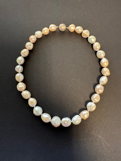 Golden-white-hued baroque pearl necklace