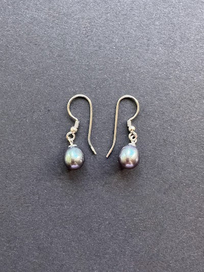 Peacock-hued oval pearl earrings