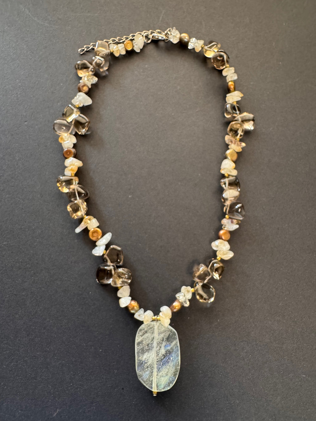 Bronze-hued pearl and clear quartz drop necklace