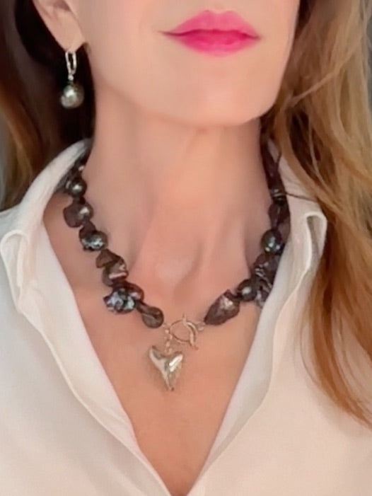 Peacock-hued baroque pearl necklace