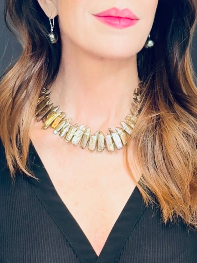 Golden-hued stick pearl necklace