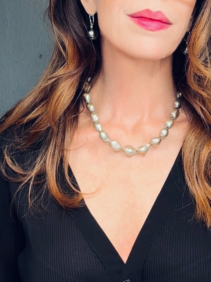 Silver-grey-hued baroque pearl necklace