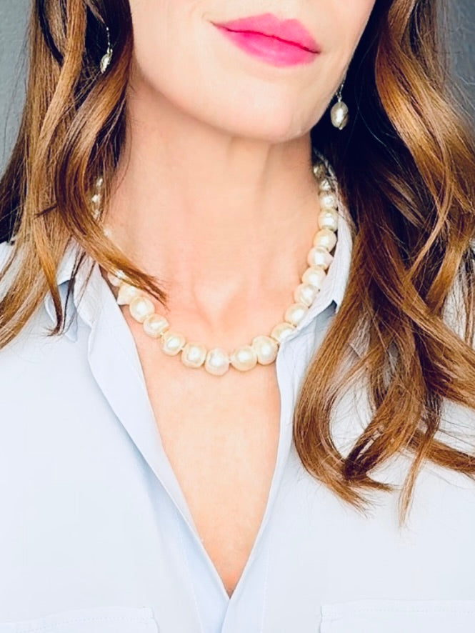 Golden-white-hued baroque pearl necklace